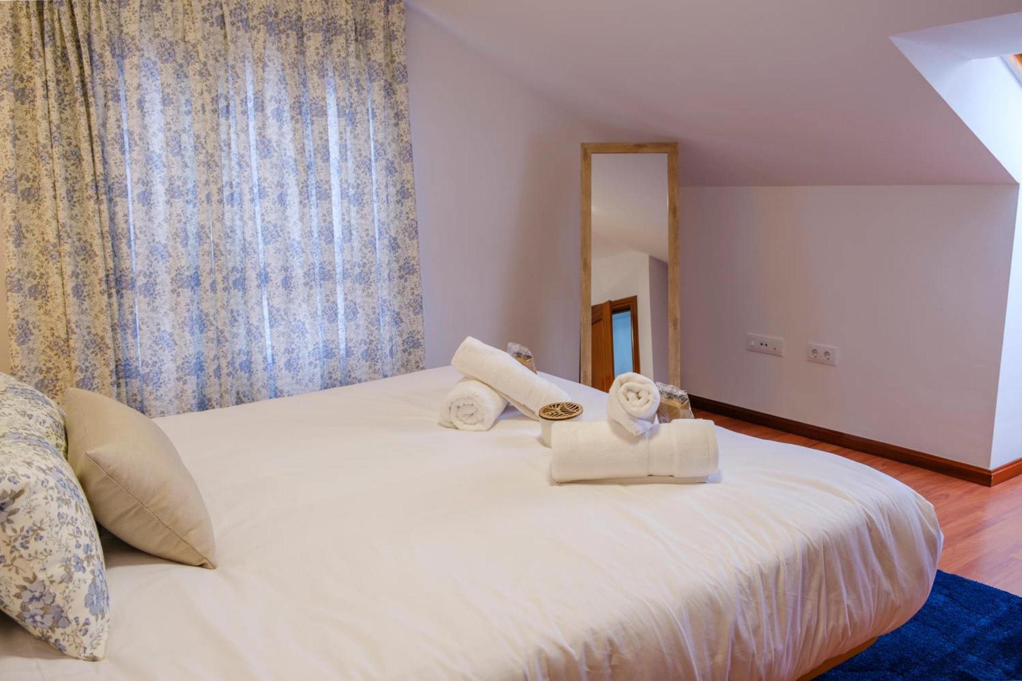 El Deseo De La Vega Apartment เอลบูร์โก เด ออสมา ภายนอก รูปภาพ